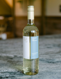 2020 Round Hill White